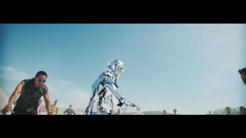 Tuborg Beer "Open to more" (Dinamarca) Art Director: Charly Carnotta Art Producer: Ana Giovanoni Art Assistants: Paula Domínguez, Inés Carriquiry